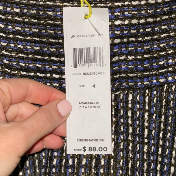 NWT BCBGeneration Ruffle Tweed Skirt size 4 blue black - Picture 4 of 7
